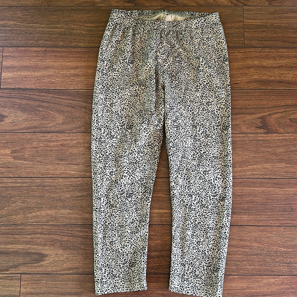 🤎🤎NWOT Old Navy Black and Tan Leopard Patterned Leggings🤎🤎